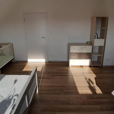 Lägenhet Apartman Orchidea *